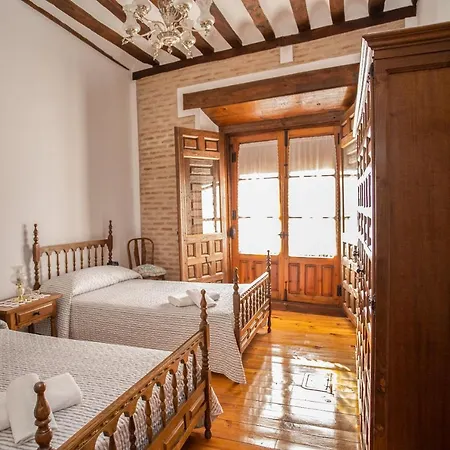 Casa de Férias Alojaguay Rueda, Casa Museo Rústica-moderna, Máxima Tranquilidad Con Comodidad *