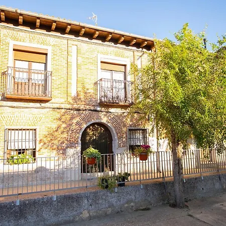 Alojaguay Rueda, Casa Museo Rústica-moderna, Máxima Tranquilidad Con Comodidad * Rueda