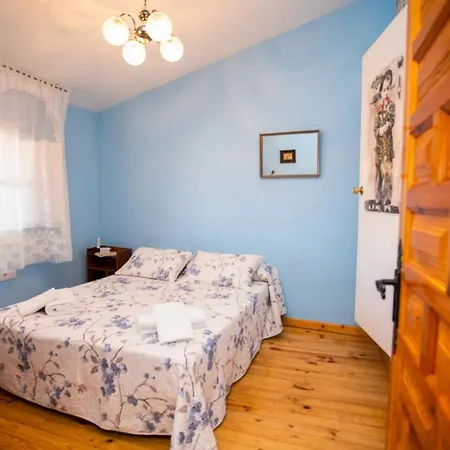 Сasa de vacaciones Alojaguay Rueda, Casa Museo Rústica-moderna, Máxima Tranquilidad Con Comodidad *