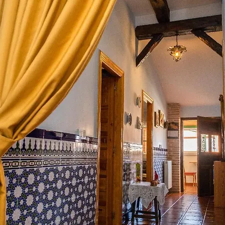 Alojaguay Rueda, Casa Museo Rústica-moderna, Máxima Tranquilidad Con Comodidad Casa de Férias *