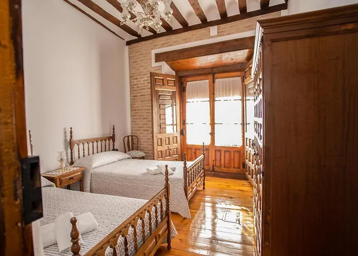 펜션 Alojaguay Rueda, Casa Museo Rustica-moderna, Maxima Tranquilidad Con Comodidad *